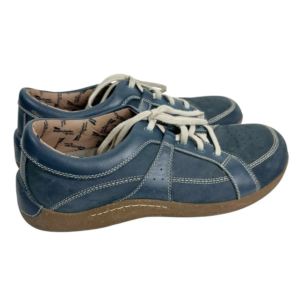 BAREFOOT FREEDOM Geneva Women's  Size 11 Navy Blue Lace up comfort Sneakers